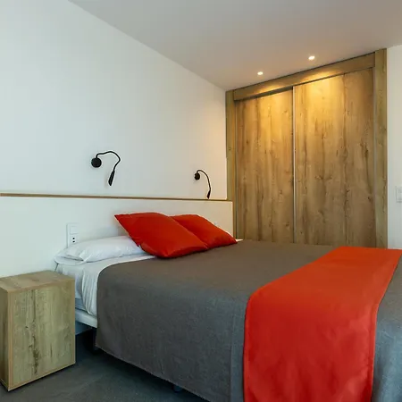 Апартаменты Sunway Apollo Сиджес