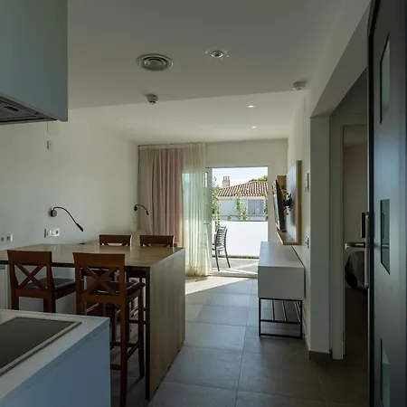 Апартаменты Sunway Apollo Сиджес